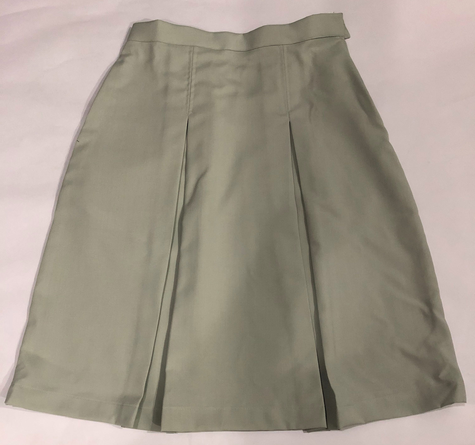 Girls Skirt – Yishun Town Secondary School.JPG – Chop Kong Chong